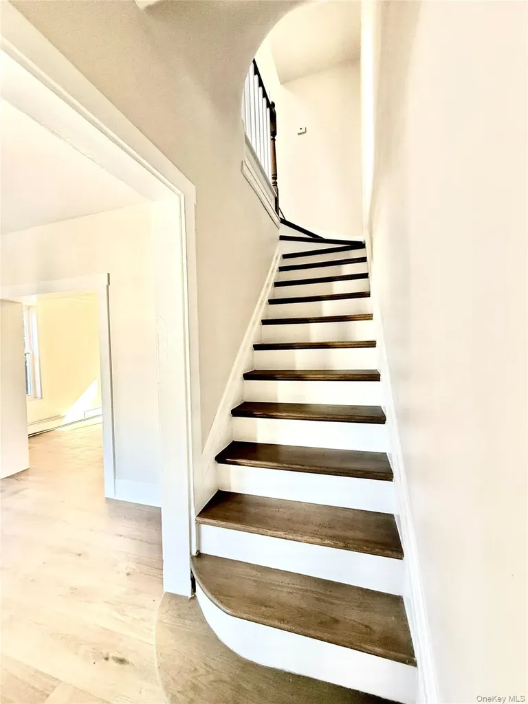 63 Highview Avenue Staten Island NY 10301
