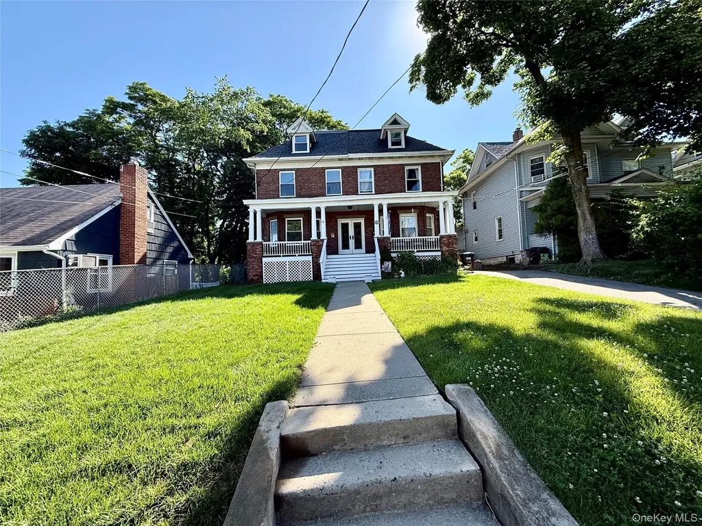 63 Highview Avenue Staten Island NY 10301