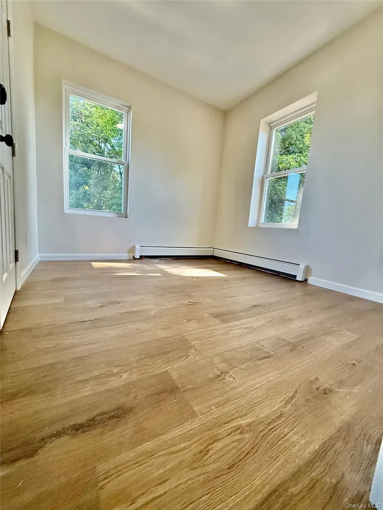 63 Highview Avenue Staten Island NY 10301