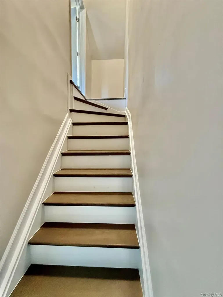 63 Highview Avenue Staten Island NY 10301
