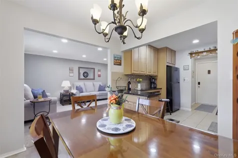 8 Heritage Drive Harriman NY 10926