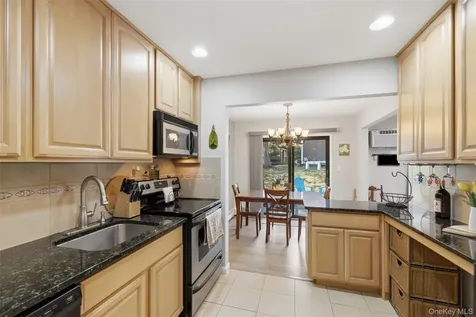 8 Heritage Drive Harriman NY 10926