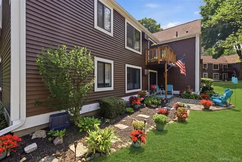 8 Heritage Drive Harriman NY 10926
