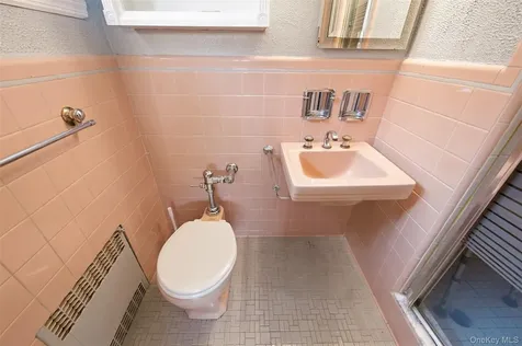 169 Landau Avenue Floral Park NY 11001