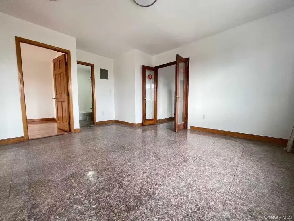 4351 Byrd Street Flushing NY 11355