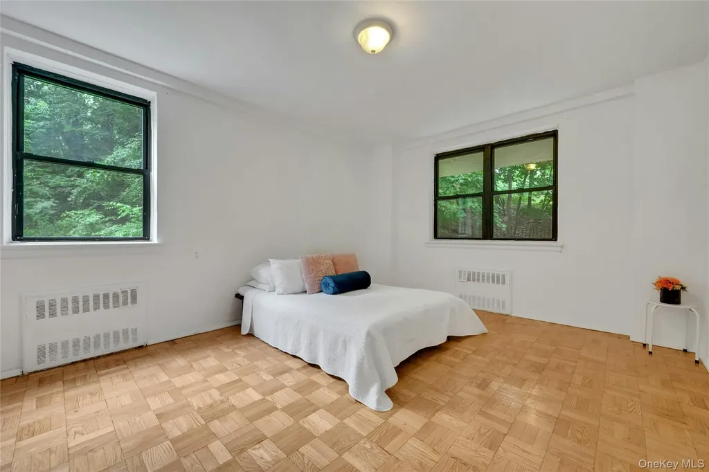 735 Kappock Street Bronx NY 10463