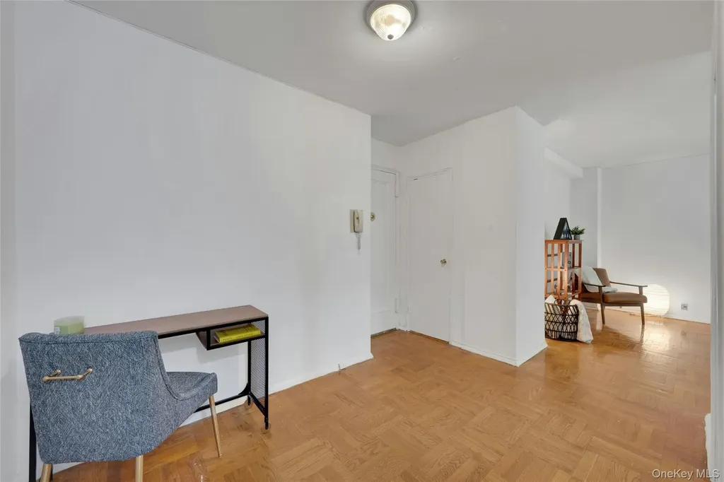 735 Kappock Street Bronx NY 10463