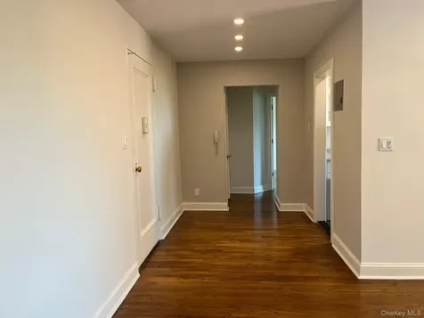 555 Broadway Hastings-on-hudson NY 10706