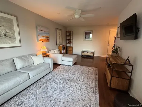 555 Broadway Hastings-on-hudson NY 10706