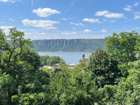 555 Broadway Hastings-on-hudson NY 10706