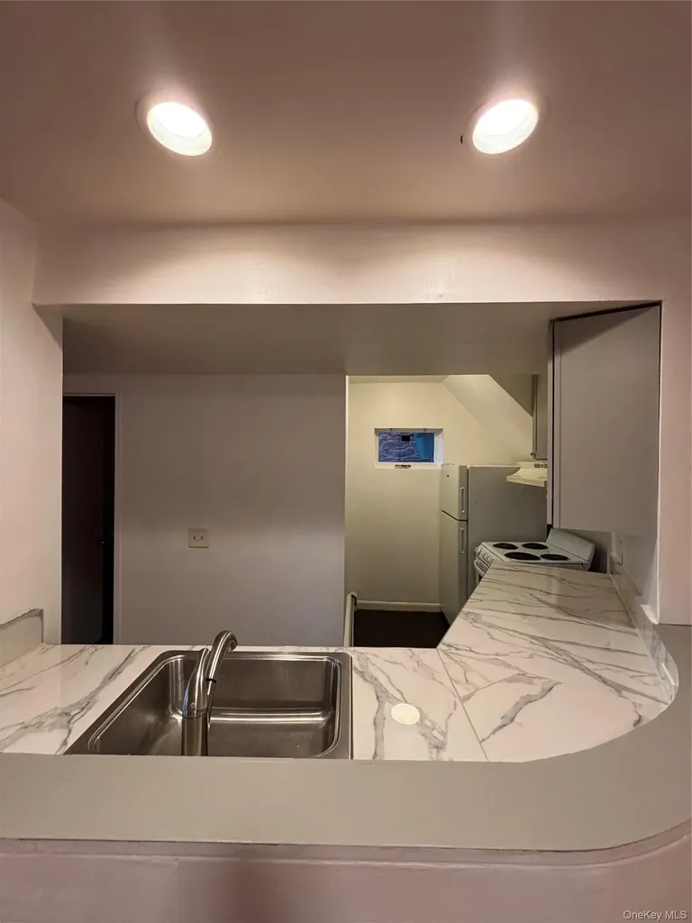 185 Union Street Poughkeepsie NY 12601