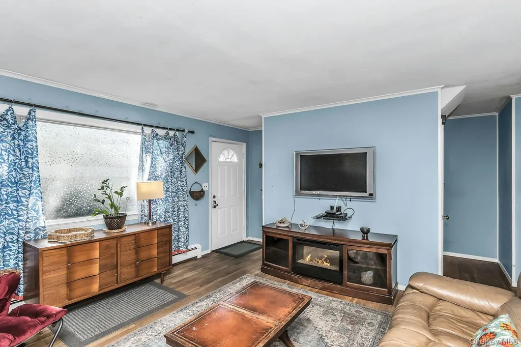 23 Lambert Avenue Mastic NY 11950