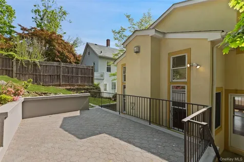 65 Eiler Lane Irvington NY 10533