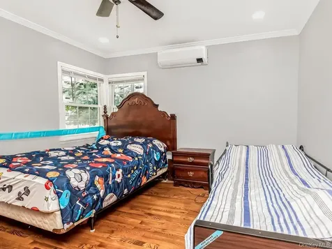 130 La Salle Drive Yonkers NY 10710