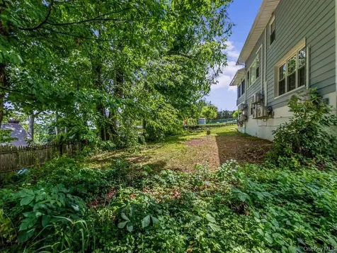 130 La Salle Drive Yonkers NY 10710