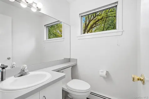 3 Evon Court Scarsdale NY 10583
