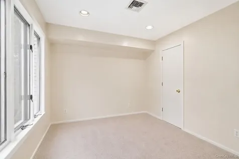 3 Evon Court Scarsdale NY 10583