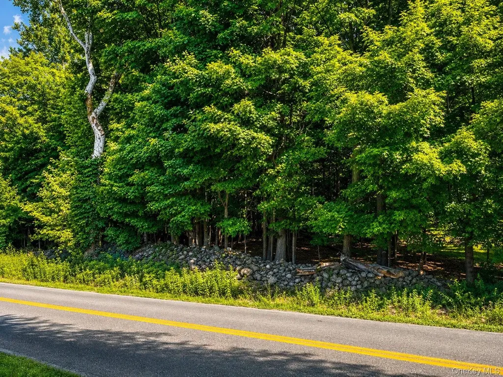 385 Midland Lake Road Middletown NY 10941