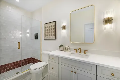 3 Juniper Lane Yaphank NY 11980