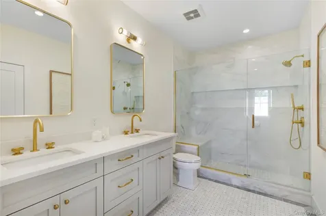 3 Juniper Lane Yaphank NY 11980