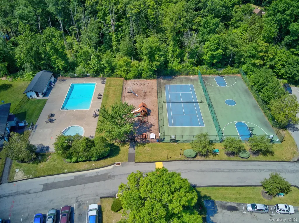 22 Scarborough Lane Wappingers Falls NY 12590