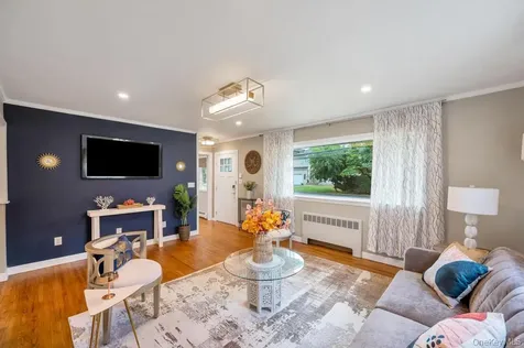 46 Walter Avenue Hicksville NY 11801