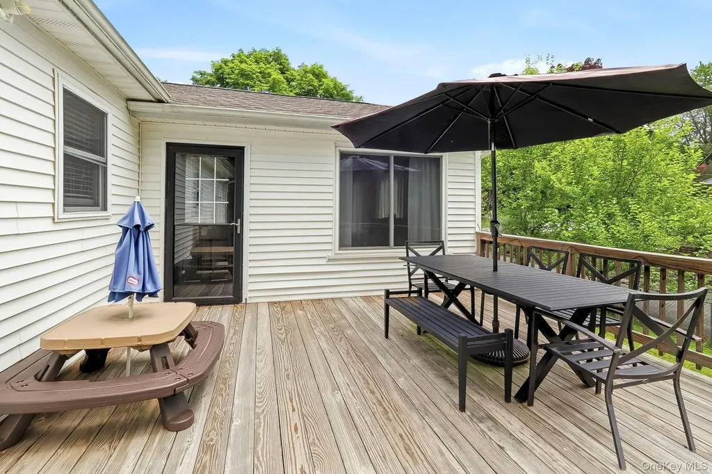 1 Craig Place Wappingers Falls NY 12590