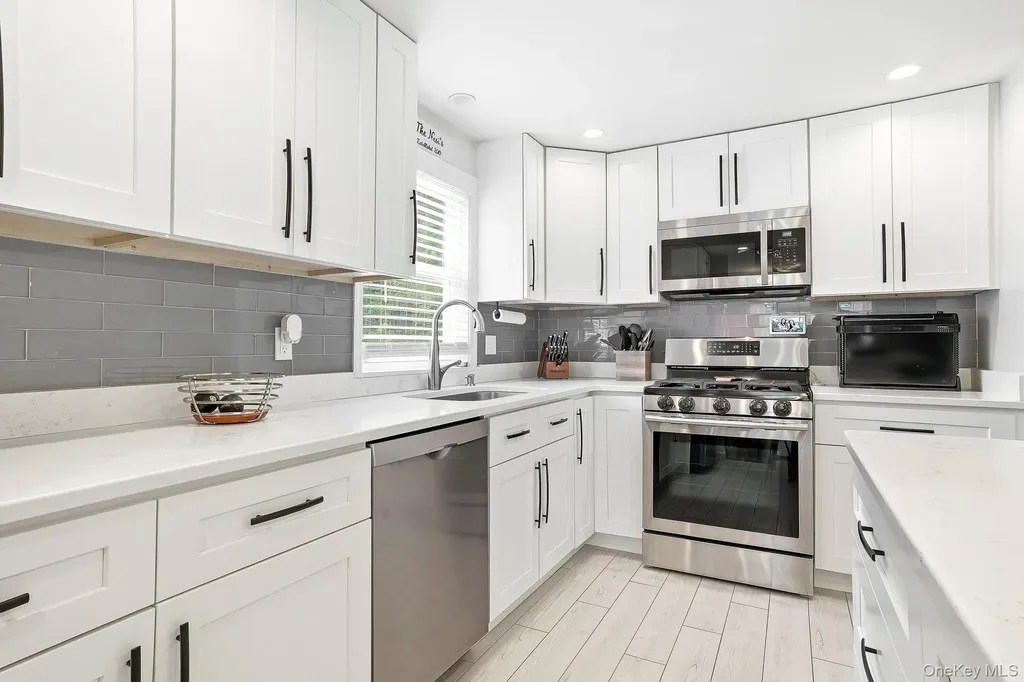 1 Craig Place Wappingers Falls NY 12590