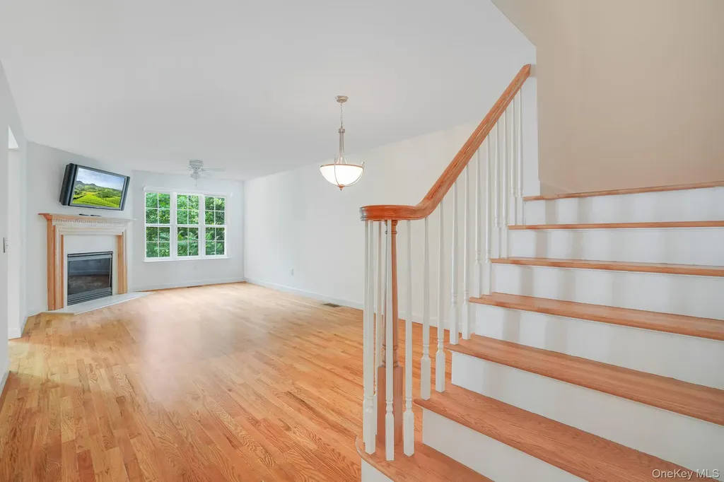 4003 Ridgecrest Drive Wappingers Falls NY 12590