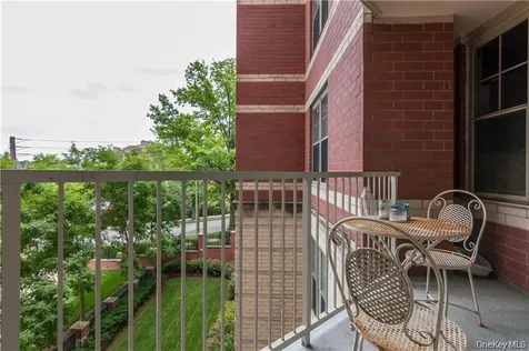 300 Mamaroneck Avenue White Plains NY 10605