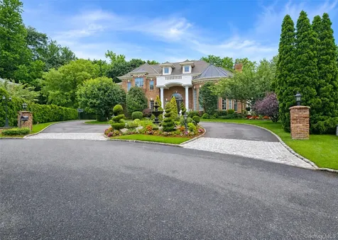 6 Boxwood Way Manhasset NY 11030