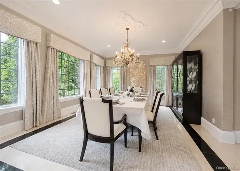 6 Boxwood Way Manhasset NY 11030