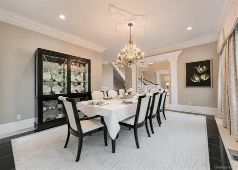 6 Boxwood Way Manhasset NY 11030