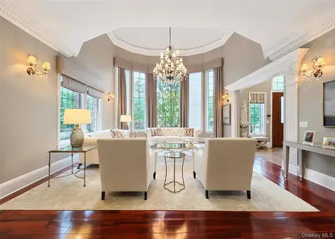 6 Boxwood Way Manhasset NY 11030