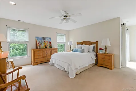 191 Horseshoe Circle Ossining NY 10562