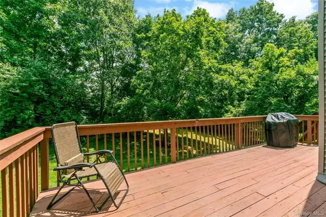 191 Horseshoe Circle Ossining NY 10562