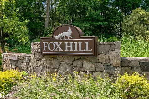 191 Horseshoe Circle Ossining NY 10562