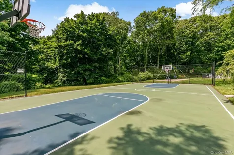 191 Horseshoe Circle Ossining NY 10562