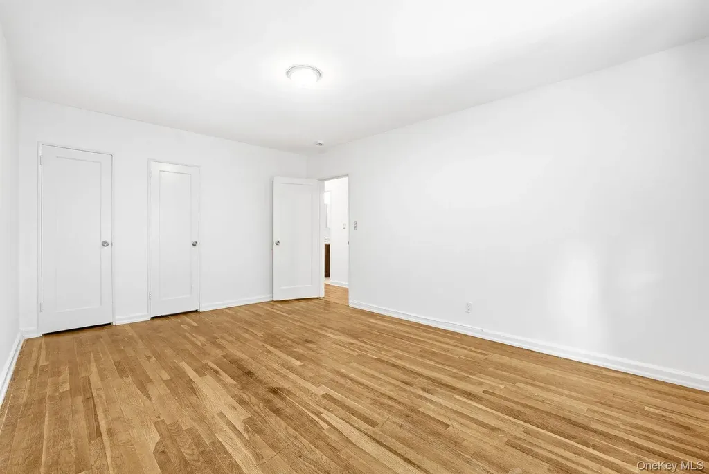 4223 Digney Avenue Bronx NY 10466