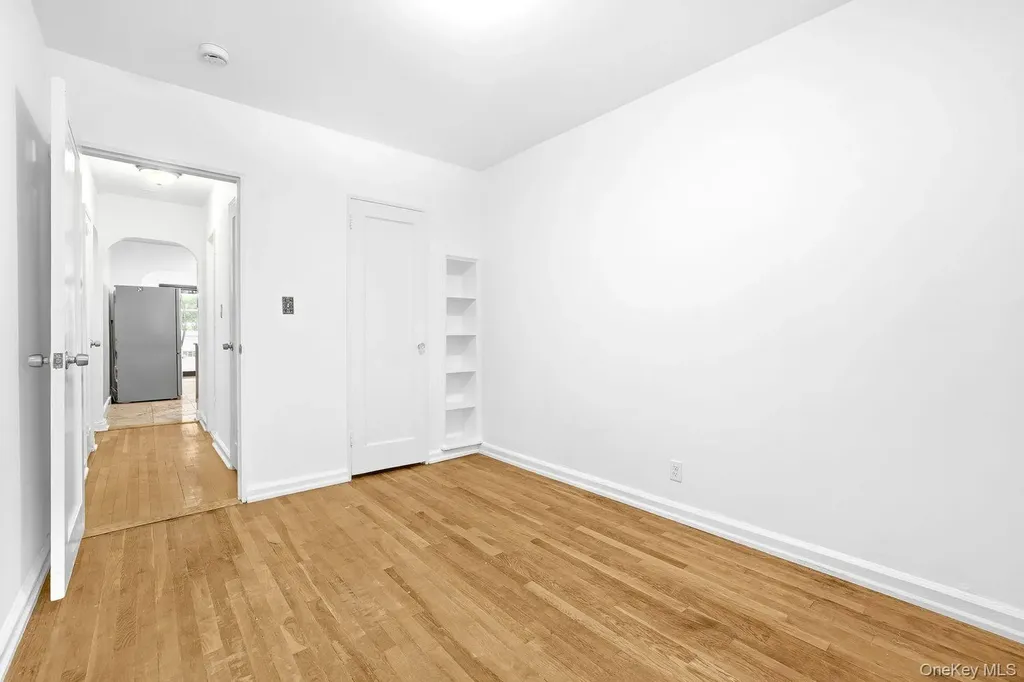 4223 Digney Avenue Bronx NY 10466