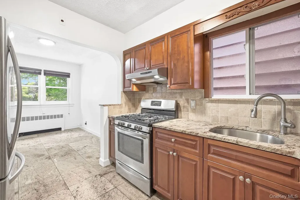 4223 Digney Avenue Bronx NY 10466