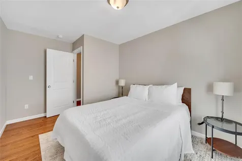 422 Midland Avenue Rye NY 10580