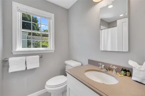 422 Midland Avenue Rye NY 10580