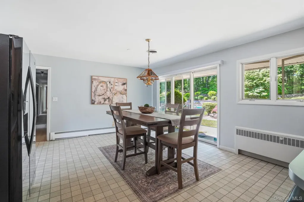 21 Vail Road Poughkeepsie NY 12603