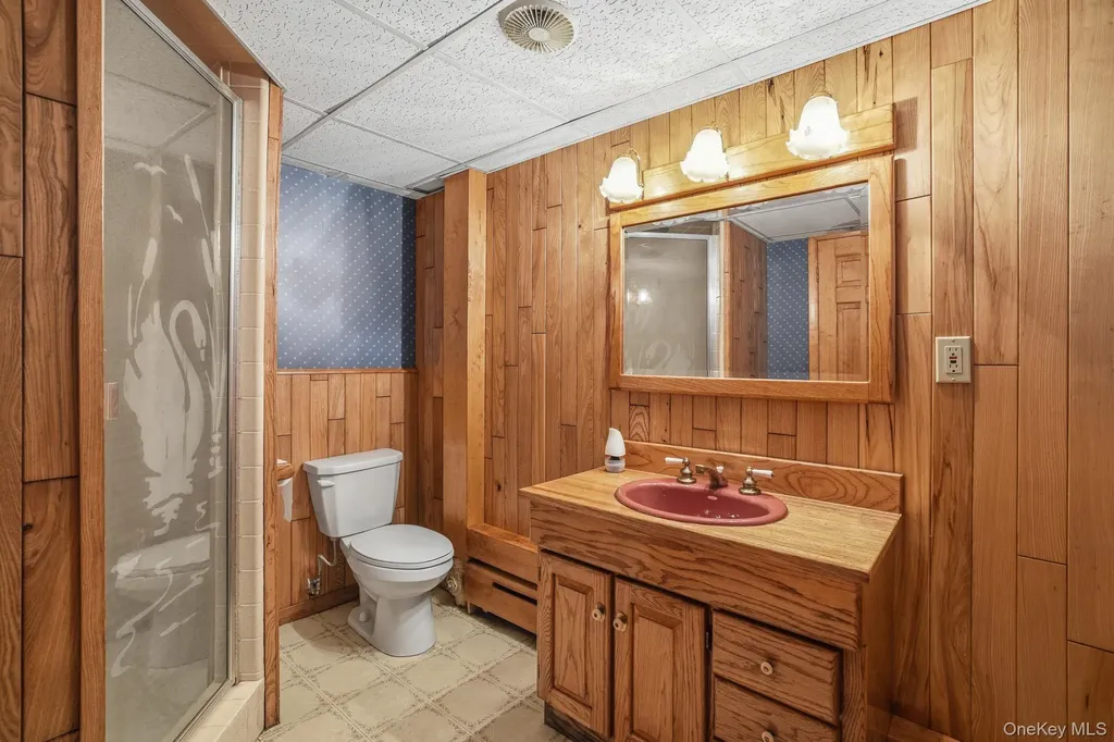 21 Vail Road Poughkeepsie NY 12603