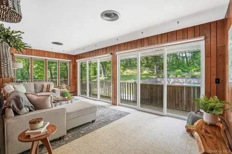 21 Vail Road Poughkeepsie NY 12603