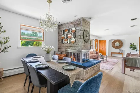 21 Vail Road Poughkeepsie NY 12603