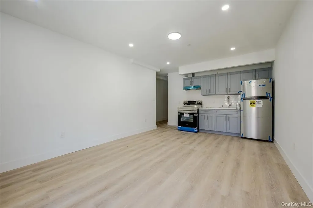 3039 Young Avenue Bronx NY 10469