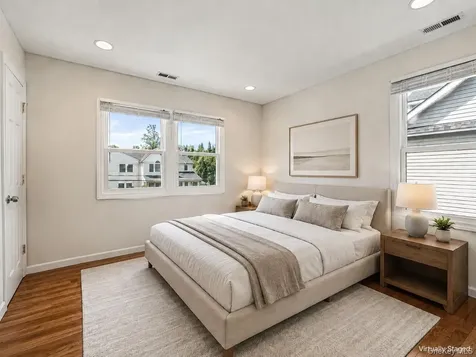 16 North Street Glen Cove NY 11542