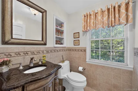 2108 Edge Road Muttontown NY 11791